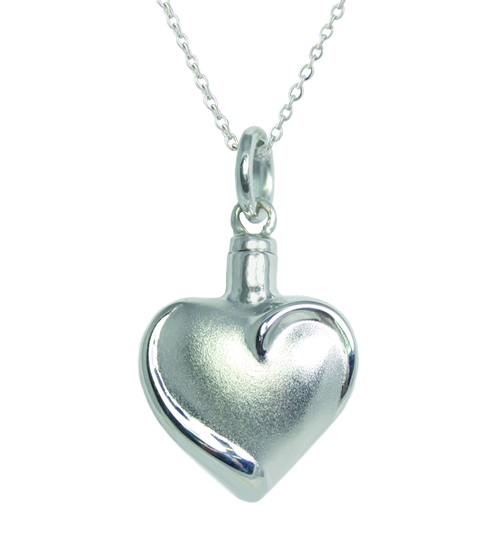 Fancy Heart Ash Pendant (chain included) (G)
